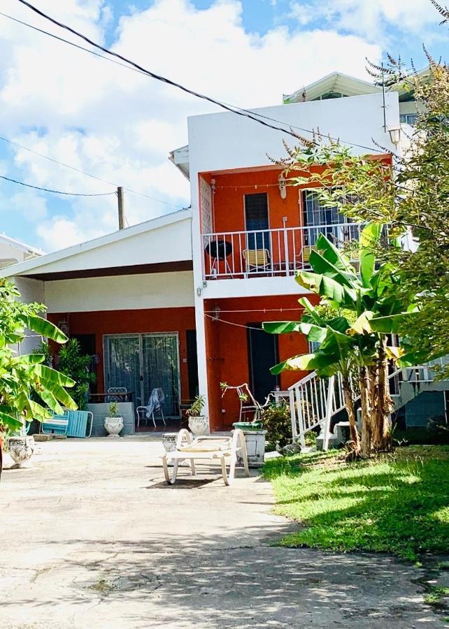Ocean View Apartments 브리지타운 외부 사진
